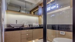 RELENTLESS - PRESTIGE yacht sale