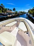 Buy a yacht 30 ft 2014 Grady-White Canyon 306 2014