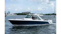 Buy a LIQUID ASSET 38 at Shestakov Yacht Sales