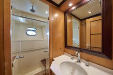 Buy a yacht LE.ONE - OVERMARINE GROUP