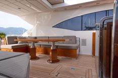 the best price on LE.ONE Mangusta 72