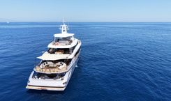 Buy a SHABBY 125 at Shestakov Yacht Sales