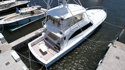 Buy a yacht Safari 2010