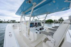 Buy a yacht AMBITIOUS - INVINCIBLE