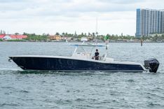 Buy a yacht AMBITIOUS