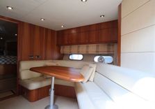 the best price on  Regent V 2009