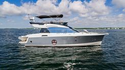 Buy a yacht MCY 50