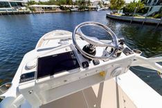 Buy a yacht NA 2011