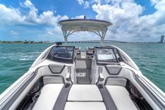 Buy a yacht NA