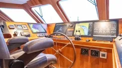 Dozer 1993 yacht sale