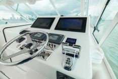 Лучшая цена на Time Flies - Cabo Yachts