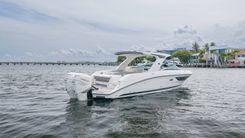 Buy a yacht NA - SEA RAY