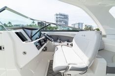 Buy a yacht NA
