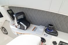 best yacht sales deals NA - SEA RAY