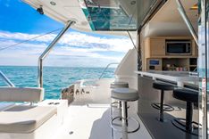 best yacht sales deals Aquila 44 Yacht 2013