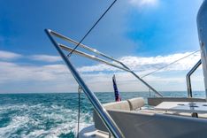 Aquila 44 Yacht price
