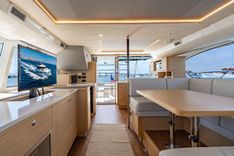 Buy a yacht Aquila 44 Yacht 2013