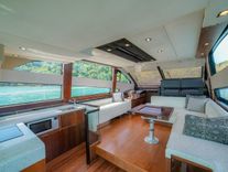 Buy a yacht YOLO - Fairline