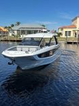 Buy a yacht Galeon 325 gto 2022
