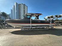 the best price on Lazy Girl - Formula Boats