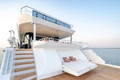 MAJESTY 100 TERRACE - Majesty Yachts price