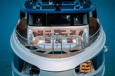 best yacht sales deals MAJESTY 100 TERRACE 105