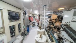 best yacht sales deals HONEY GIRL