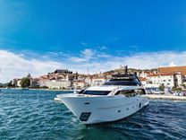 Buy a yacht DESTINO SL96A