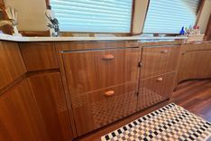 best yacht sales deals Sandy - VIKING
