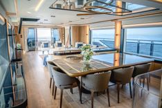 best yacht sales deals MAJESTY 112 - Majesty Yachts