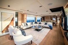 the best price on MAJESTY 112 - Majesty Yachts