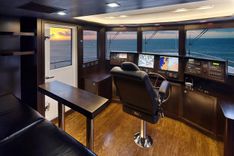 DZAM - Bering Yachts