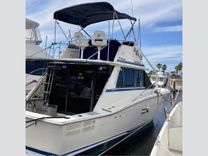 Buy a 36' Trojan 1986 F36 36 at Shestakov Yacht Sales